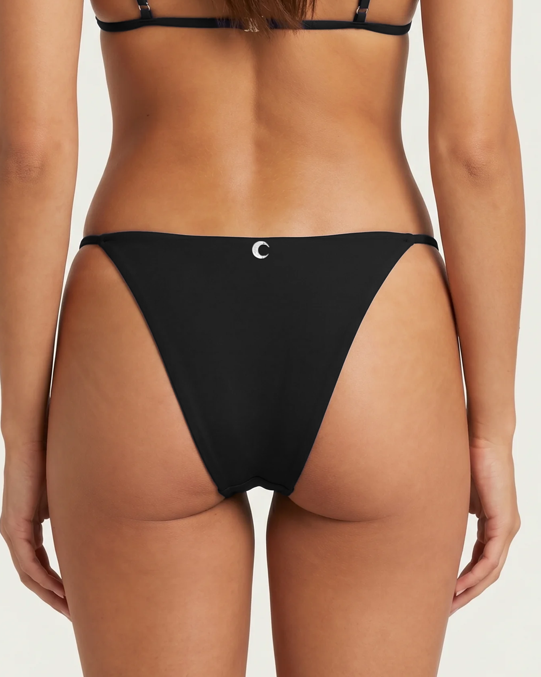 ESSENTIALS BOTTOM